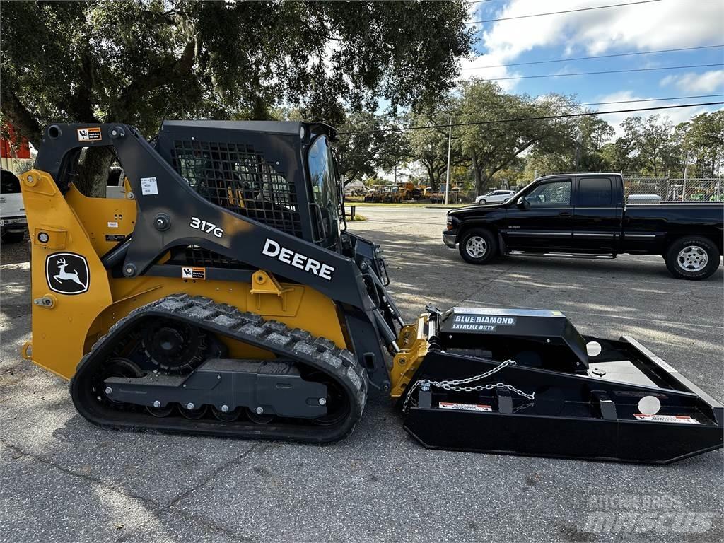 John Deere 317G Palas cargadoras