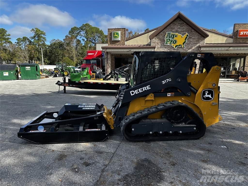 John Deere 317G Palas cargadoras