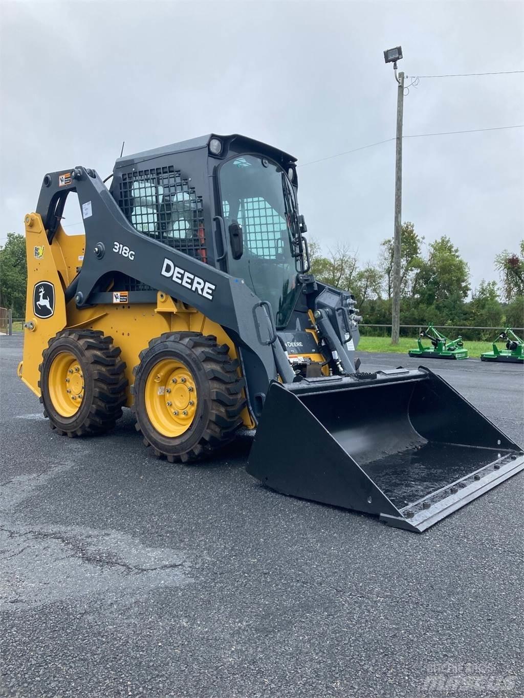 John Deere 318G Minicargadoras