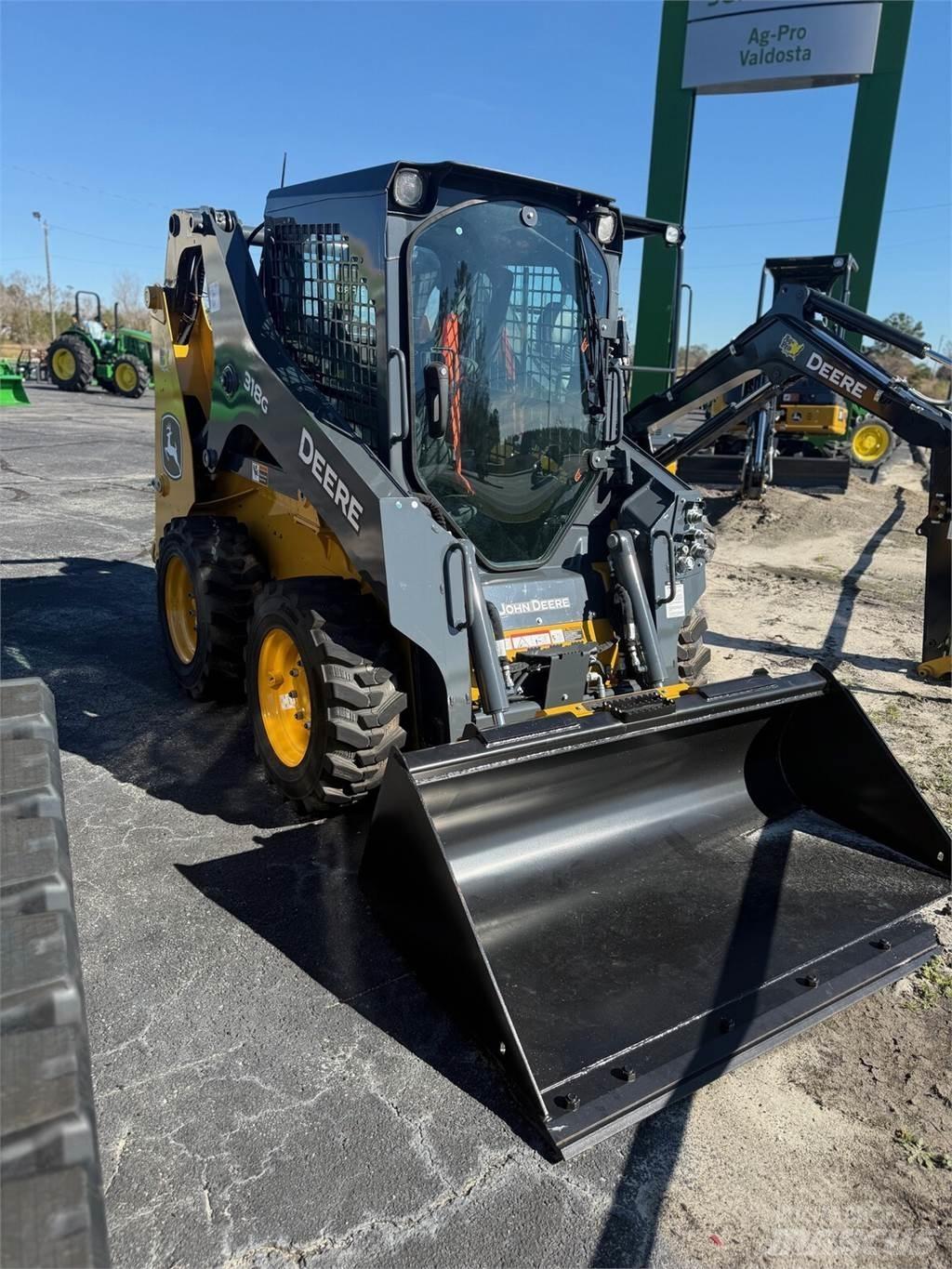 John Deere 318G Minicargadoras
