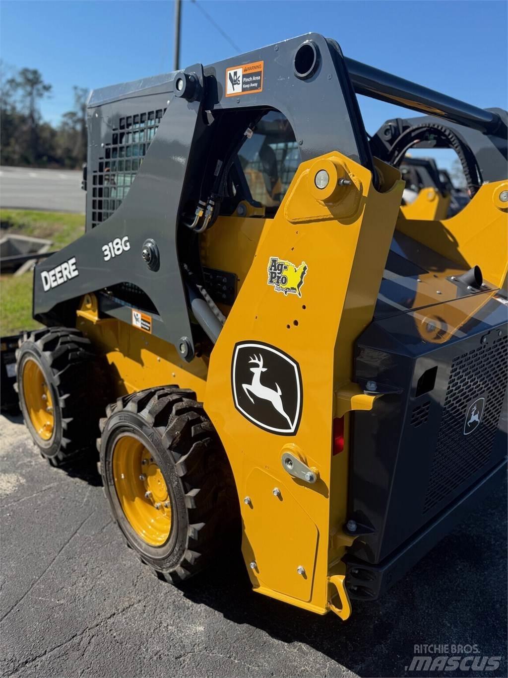 John Deere 318G Minicargadoras