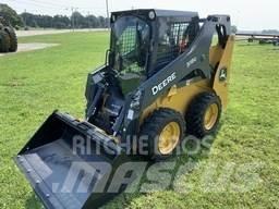 John Deere 318G Minicargadoras