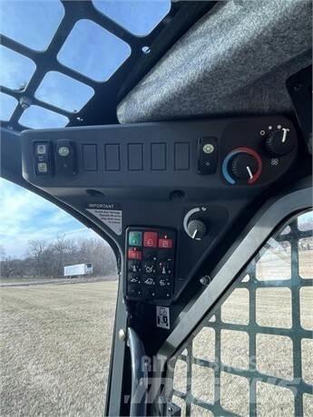 John Deere 318G Minicargadoras
