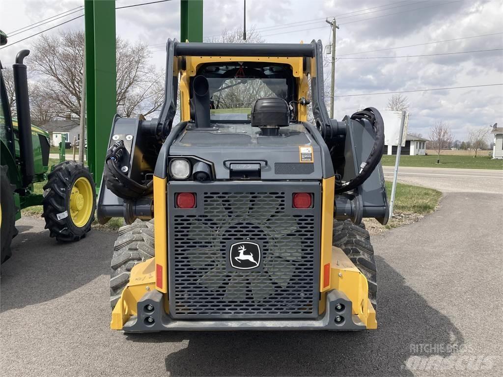 John Deere 324G Minicargadoras