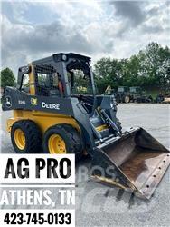 John Deere 324G Minicargadoras