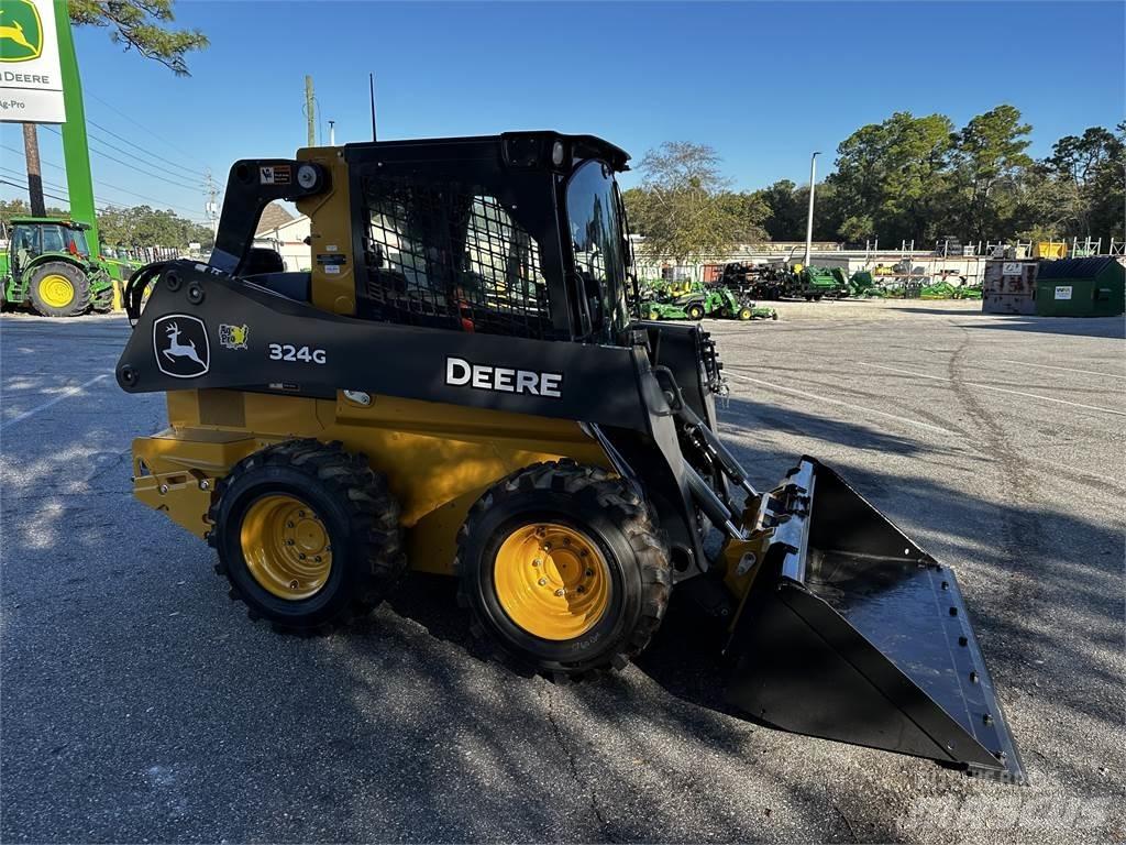 John Deere 324G Minicargadoras