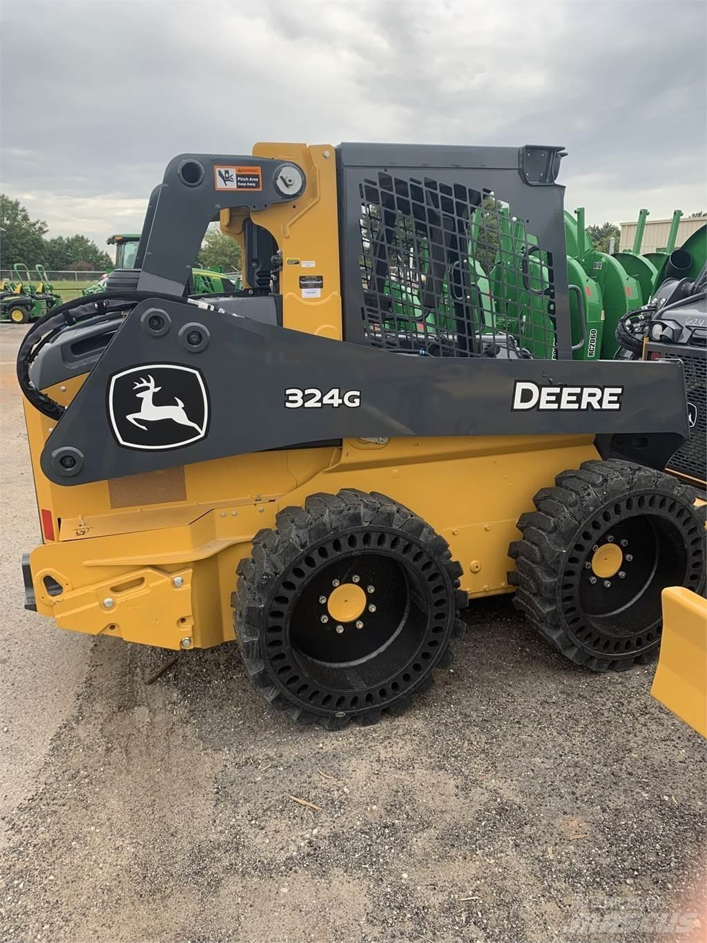 John Deere 324G Minicargadoras