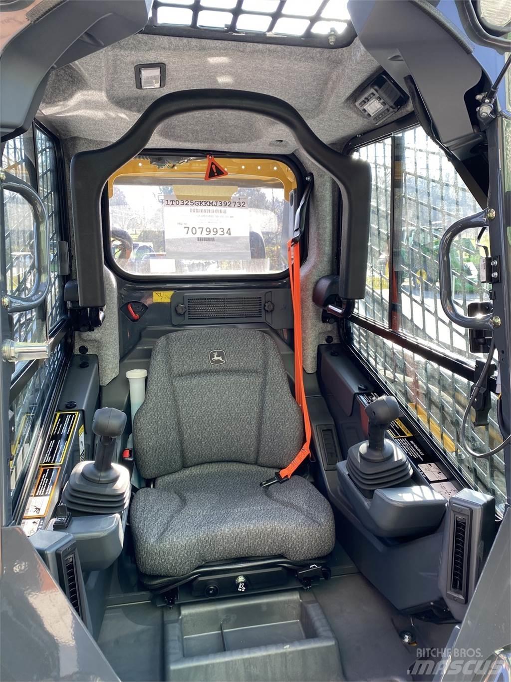 John Deere 325G Palas cargadoras