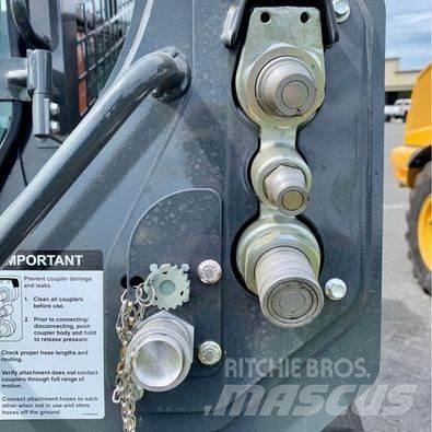 John Deere 331G Palas cargadoras