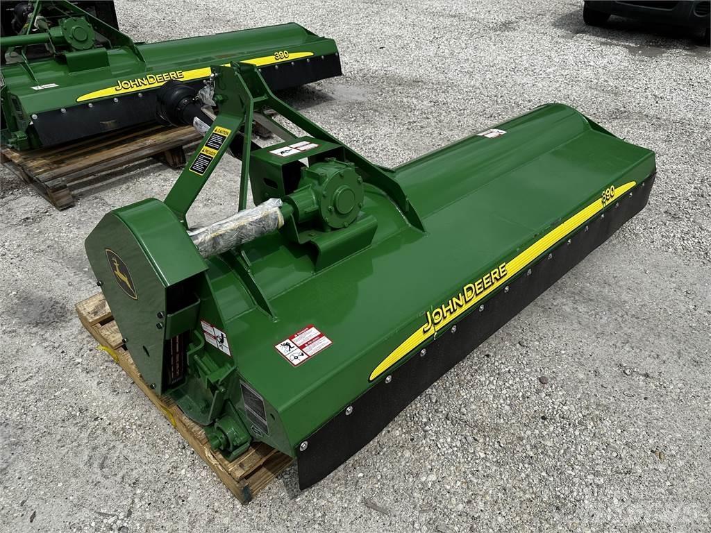 John Deere 390 Segadoras