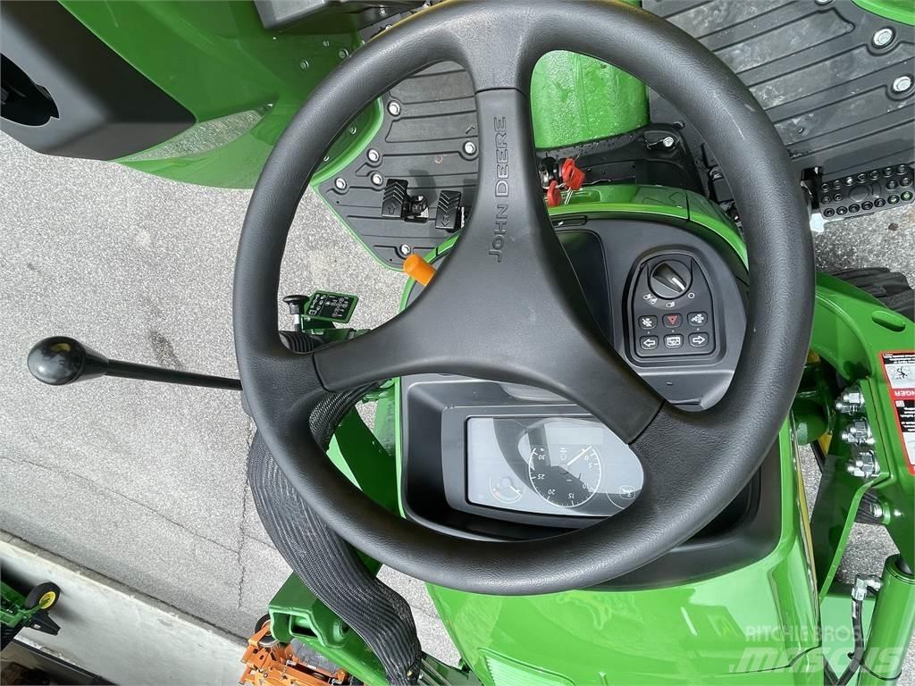 John Deere 4052M Tractores