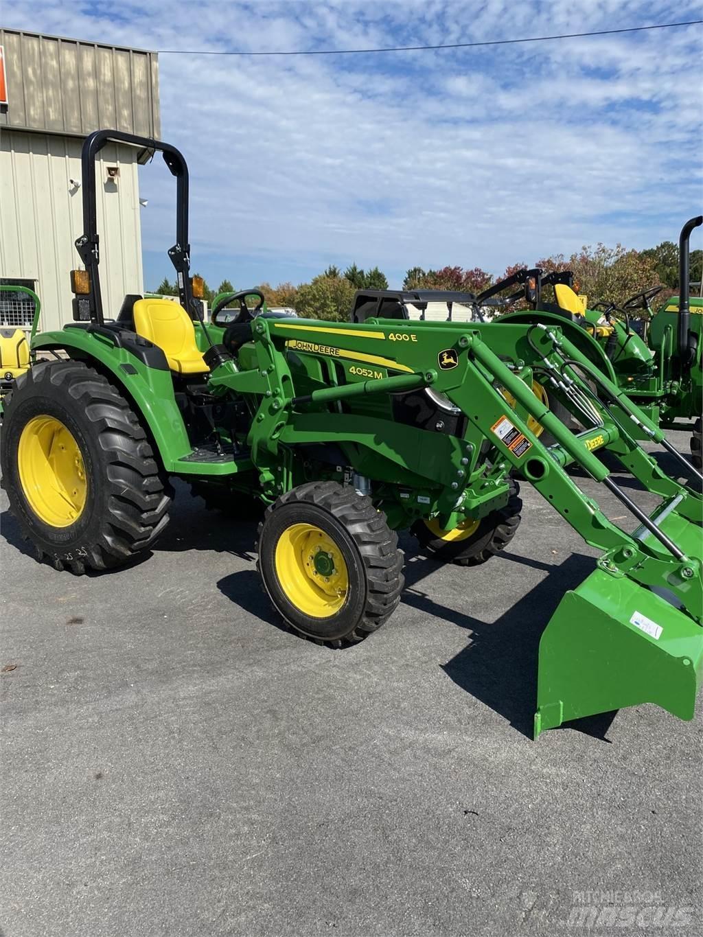 John Deere 4052M Tractores