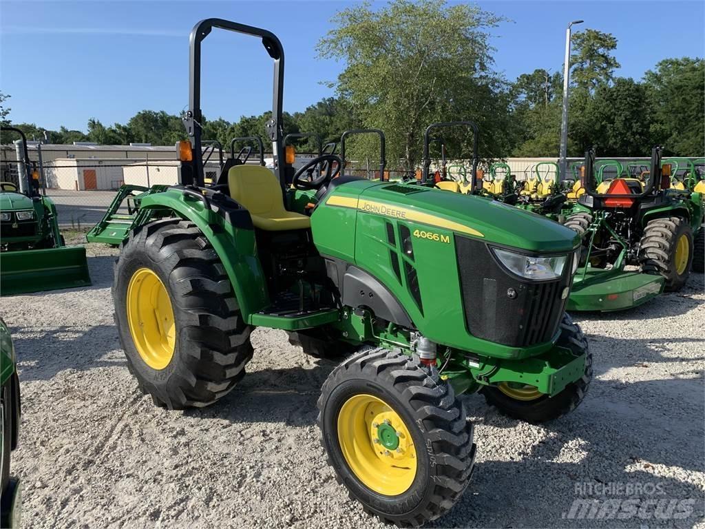 John Deere 4066M Tractores