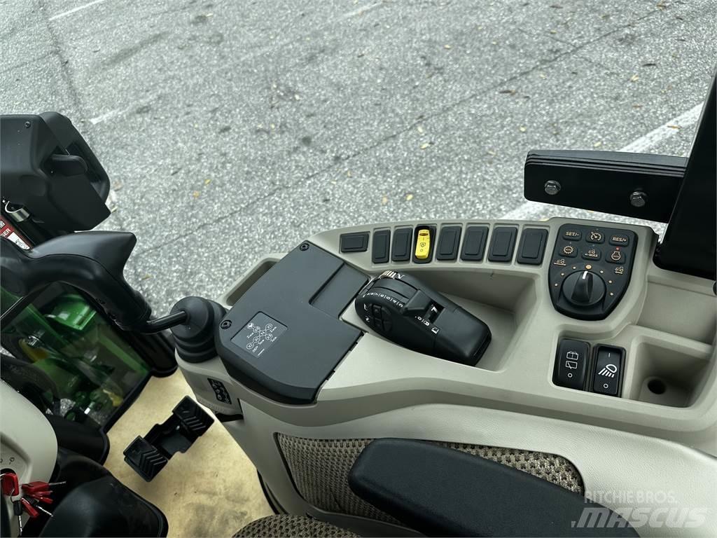 John Deere 4066R Tractores