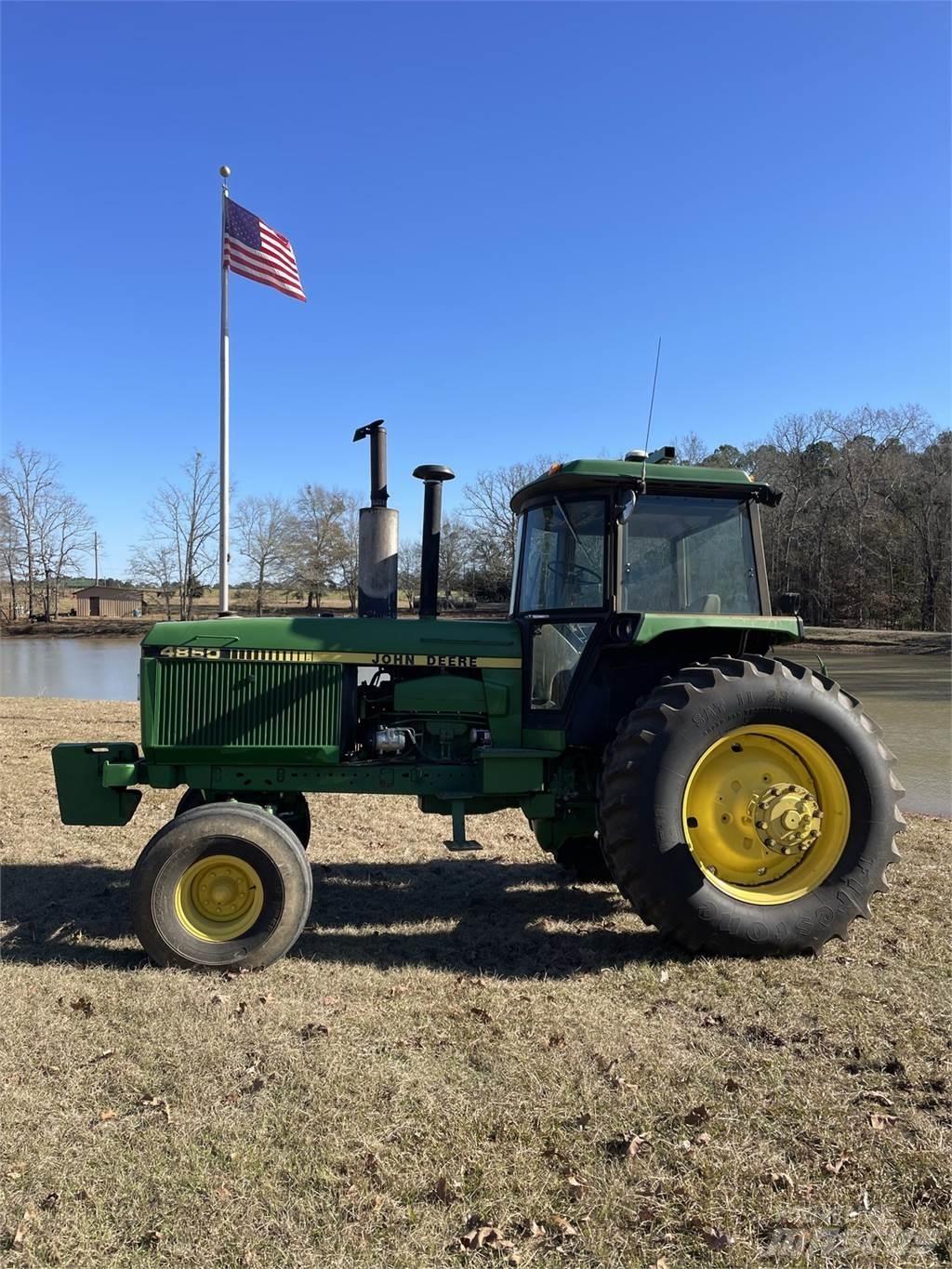 John Deere 4850 Tractores