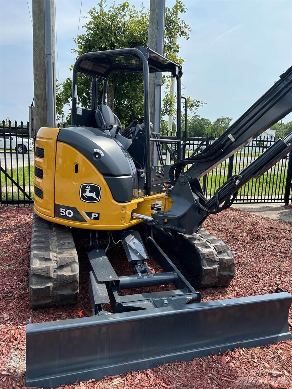 John Deere 50 P Mini excavadoras < 7t