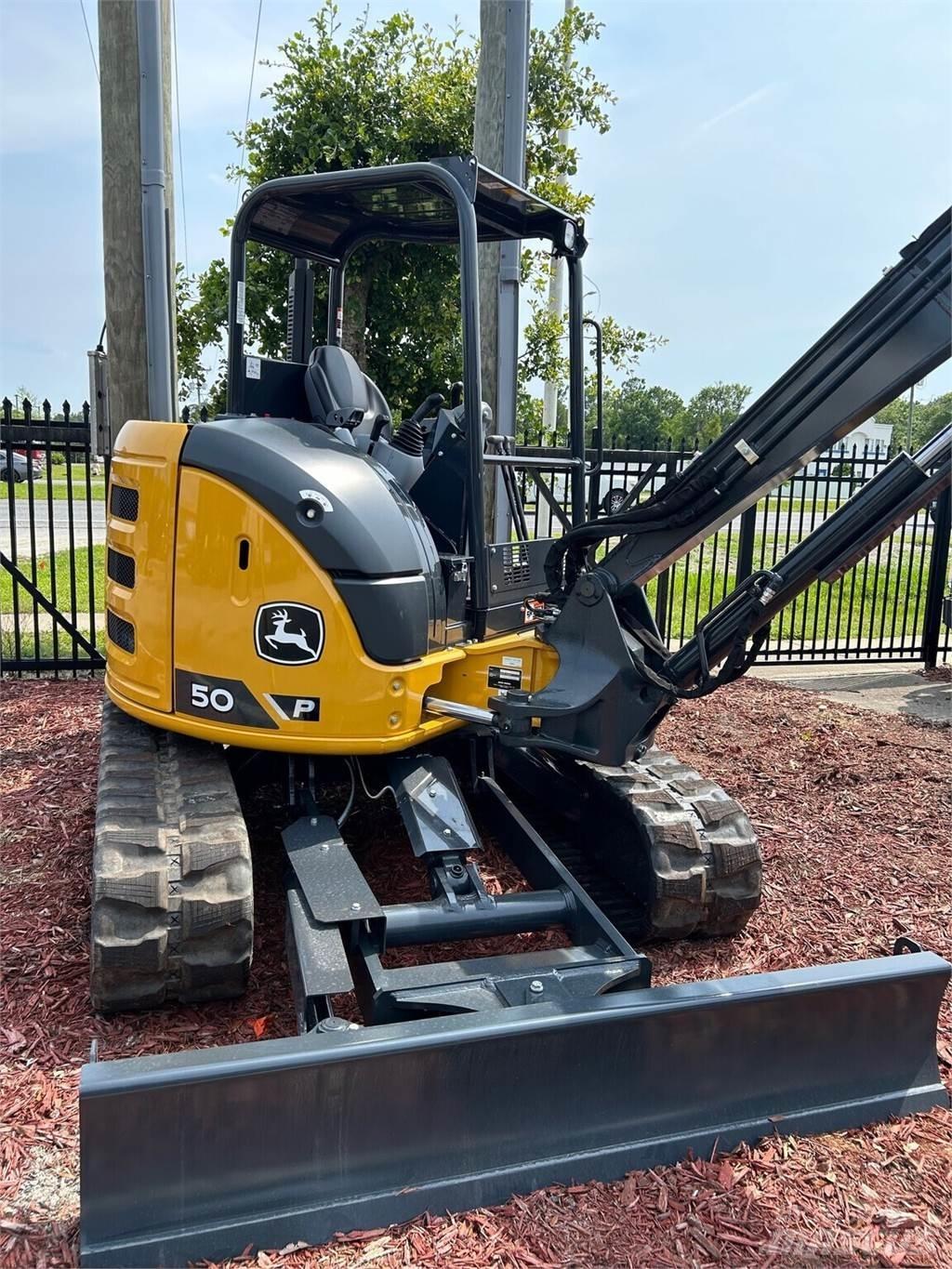 John Deere 50 P Mini excavadoras < 7t