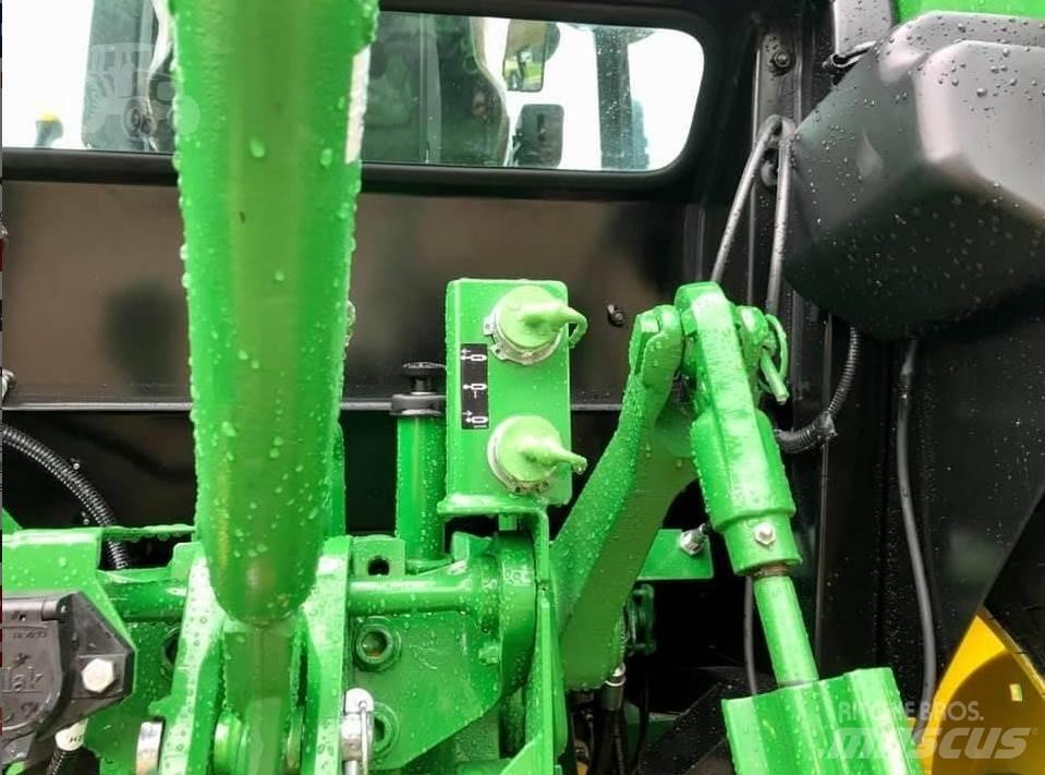 John Deere 5075E Tractores