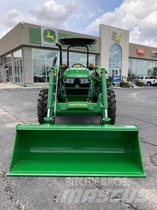 John Deere 5075E Tractores