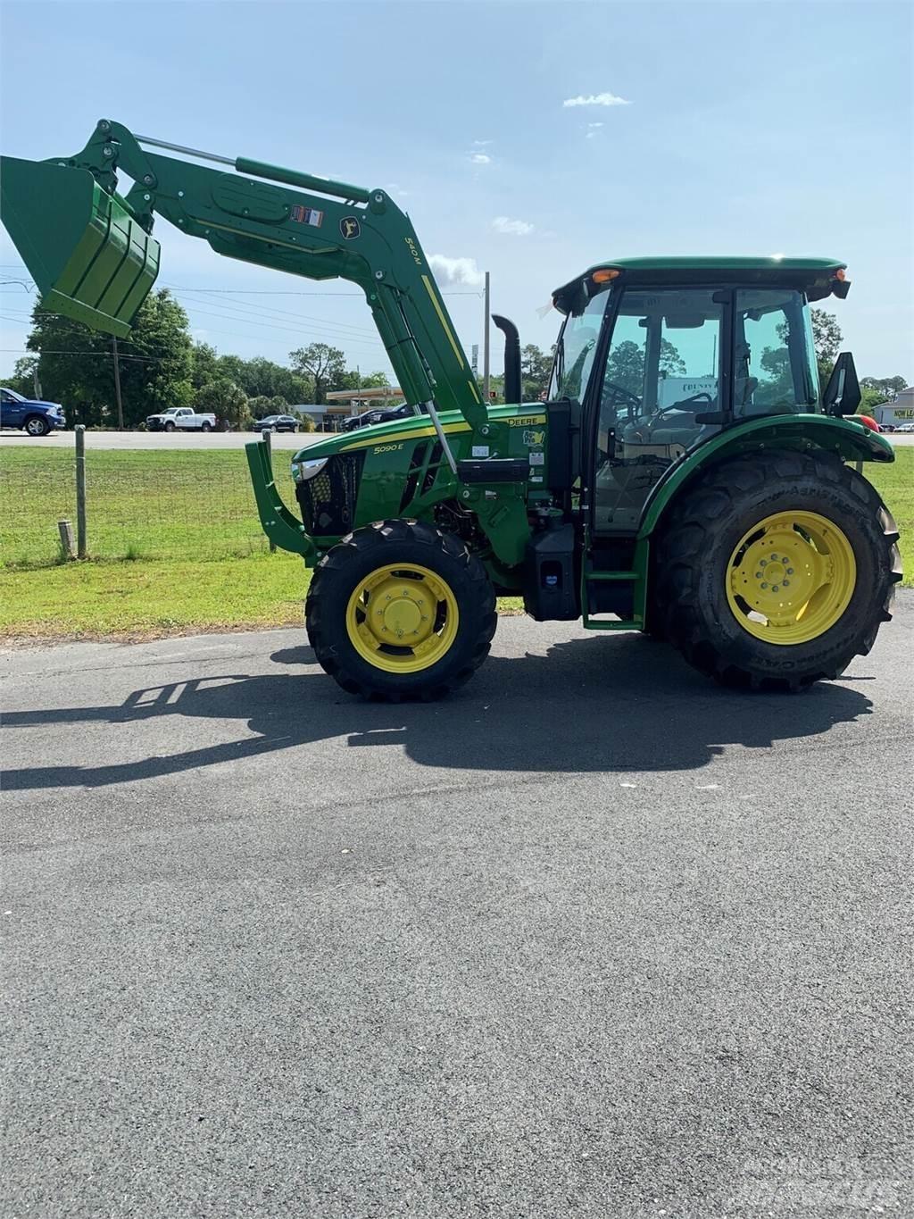John Deere 5090E Tractores