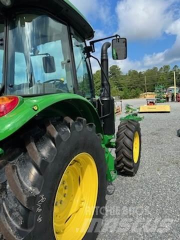 John Deere 5090M Tractores