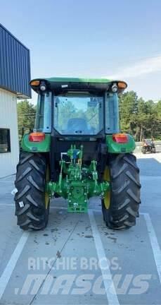 John Deere 5100E Tractores