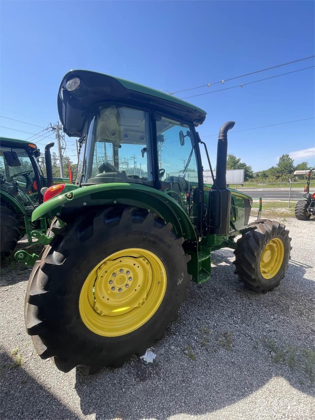 John Deere 5105M Tractores