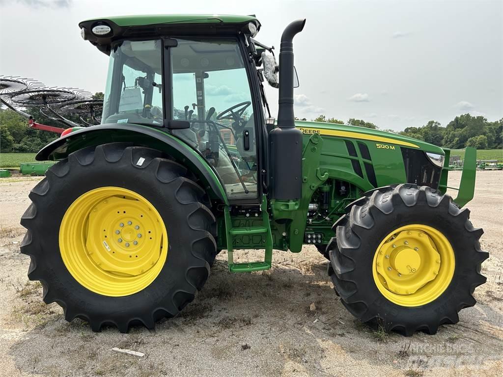 John Deere 5120M Tractores