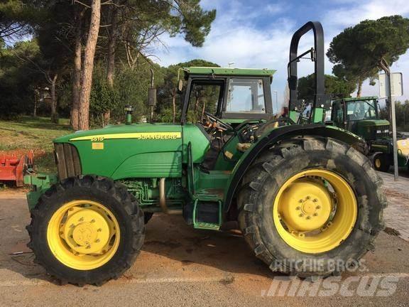 John Deere 5515 Tractores