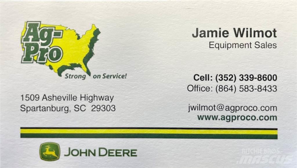 John Deere 560E Maquinaria para servicios públicos