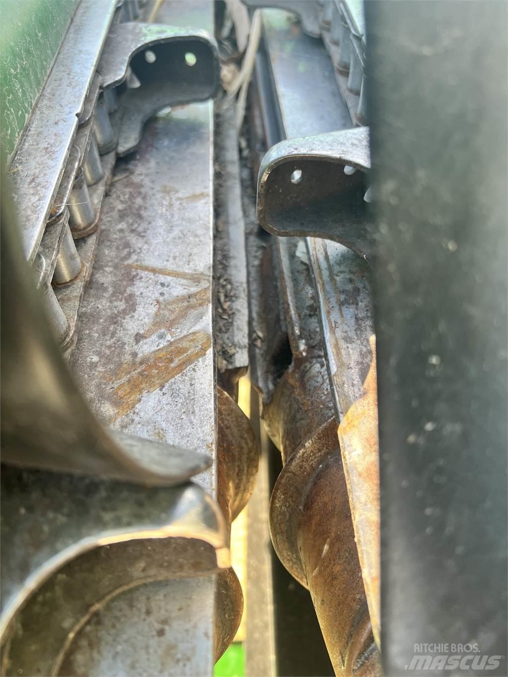 John Deere 608C Accesorios para cosechadoras combinadas