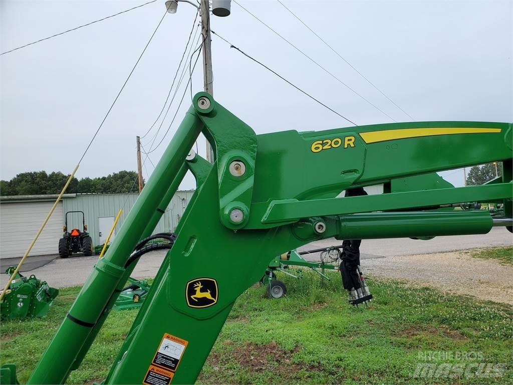 John Deere 620R Tractores