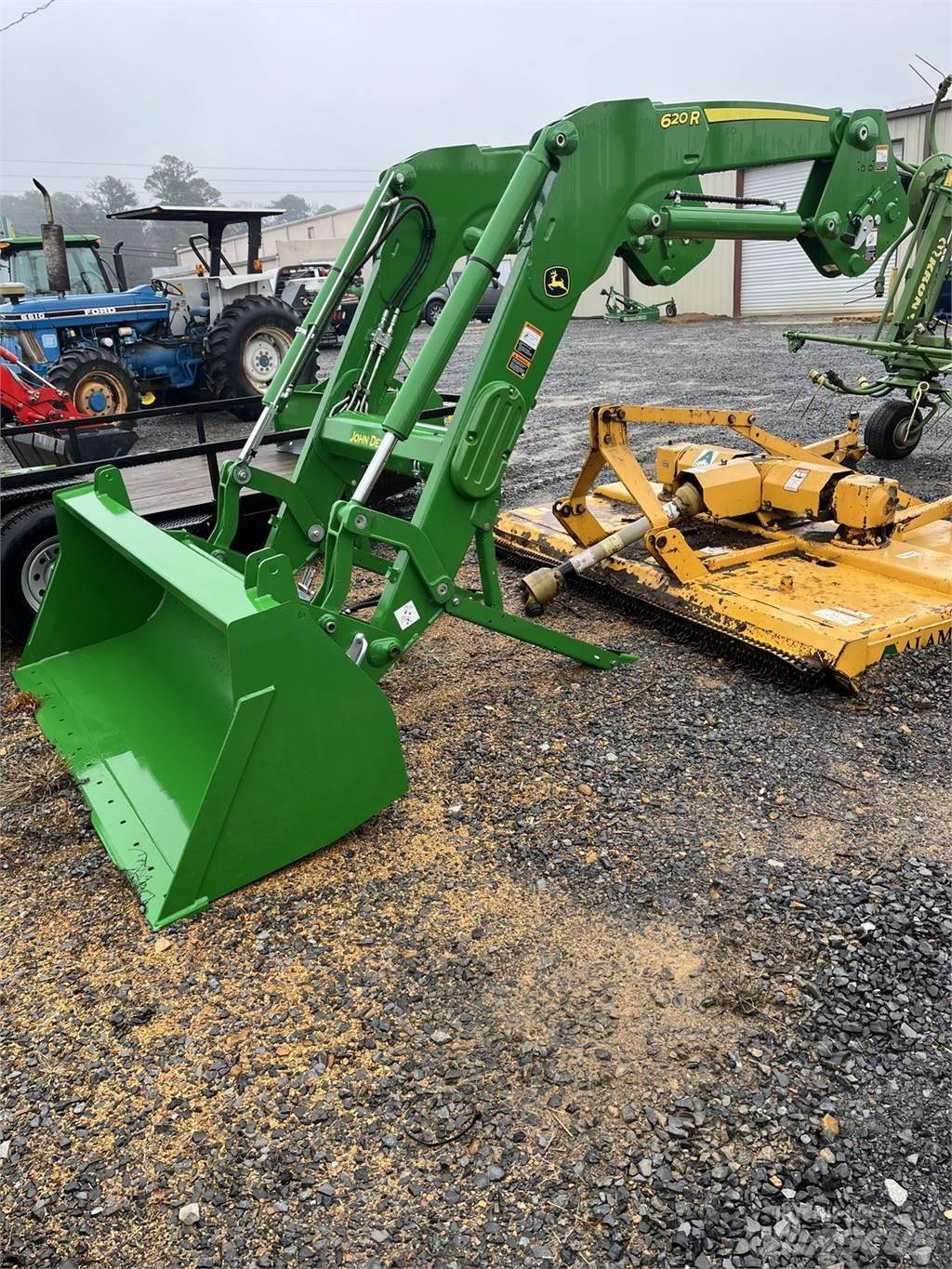 John Deere 620R Tractores