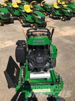 John Deere 636M Tractores corta-césped