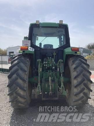 John Deere 6910 Tractores