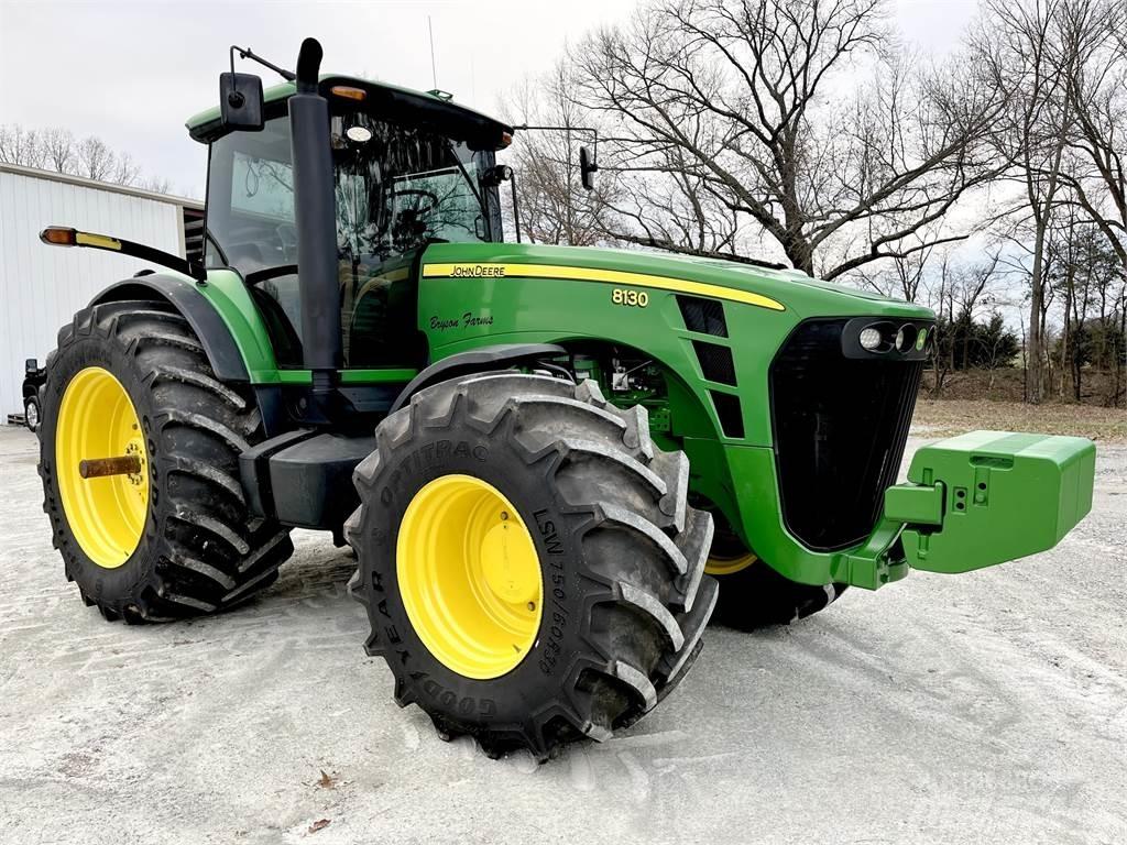 John Deere 8130 Tractores