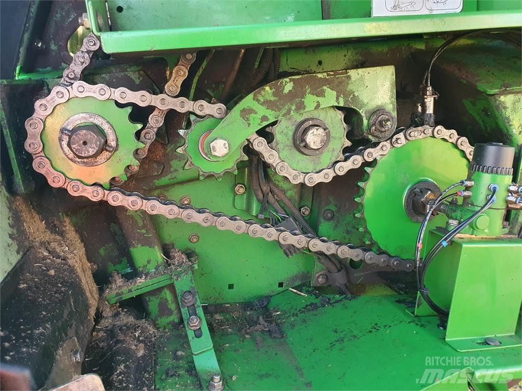 John Deere 854 Rotoempacadoras