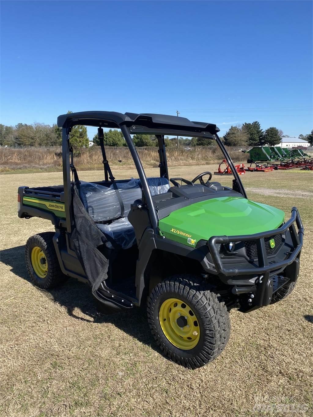 John Deere 865M Maquinaria para servicios públicos