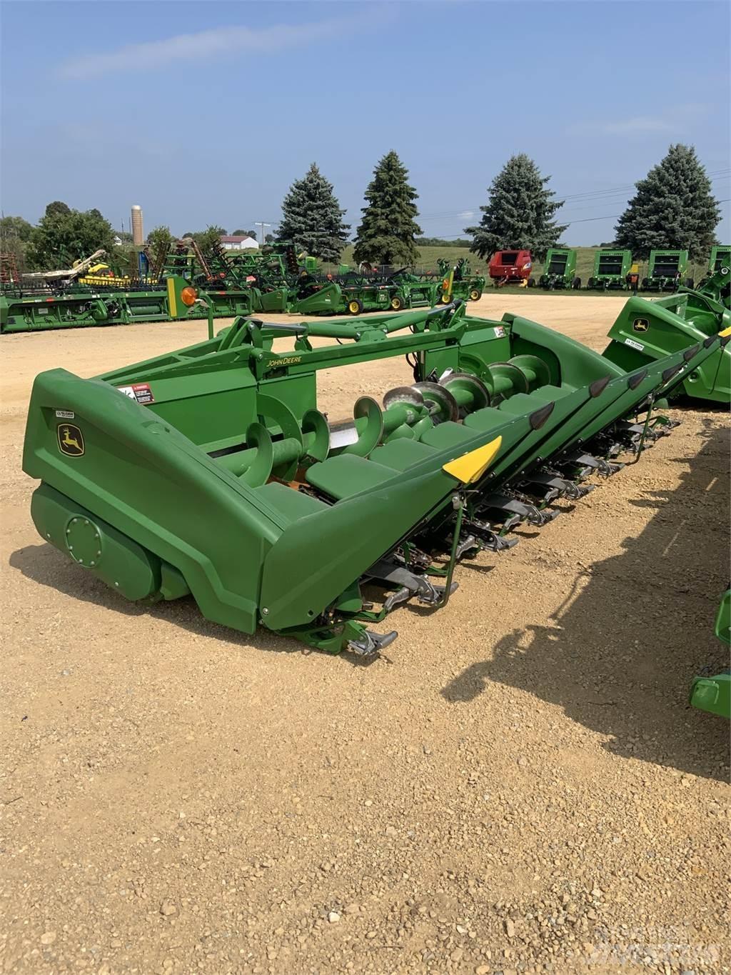 John Deere C8F Accesorios para cosechadoras combinadas