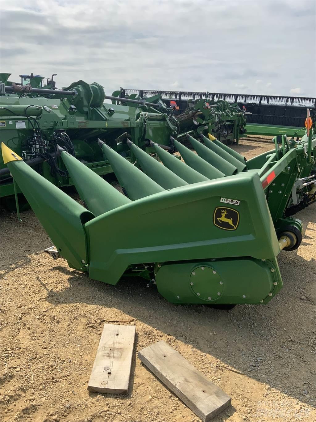 John Deere C8F Accesorios para cosechadoras combinadas