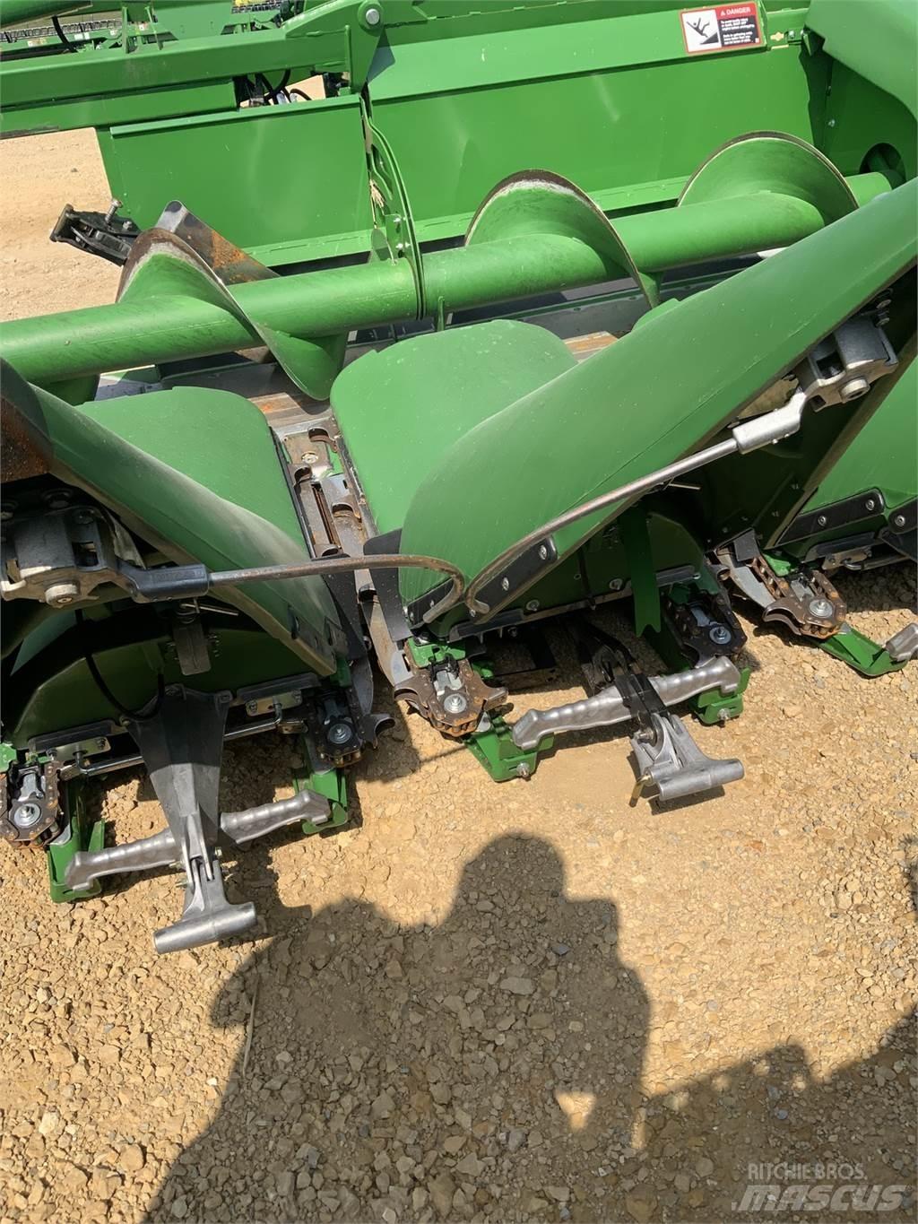 John Deere C8F Accesorios para cosechadoras combinadas