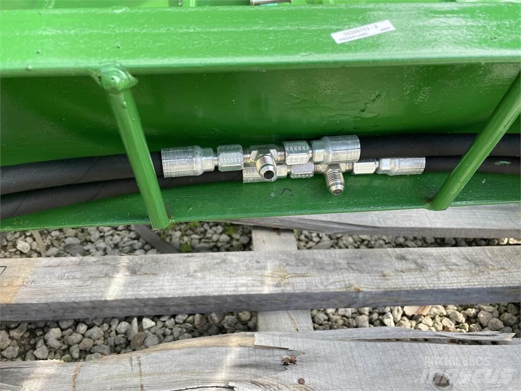 John Deere CR61G Otros accesorios para tractores