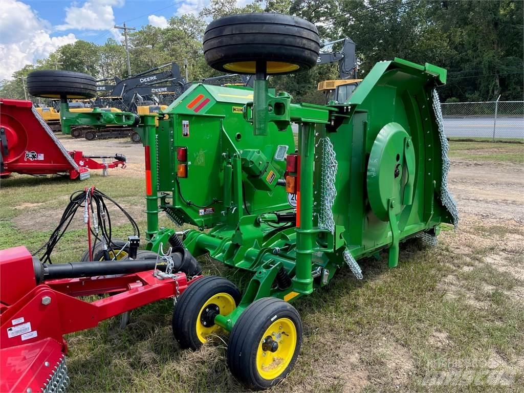 John Deere FC15M Desmenuzadoras, cortadoras y desenrolladoras de pacas
