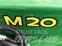 John Deere M20 Desmenuzadoras, cortadoras y desenrolladoras de pacas