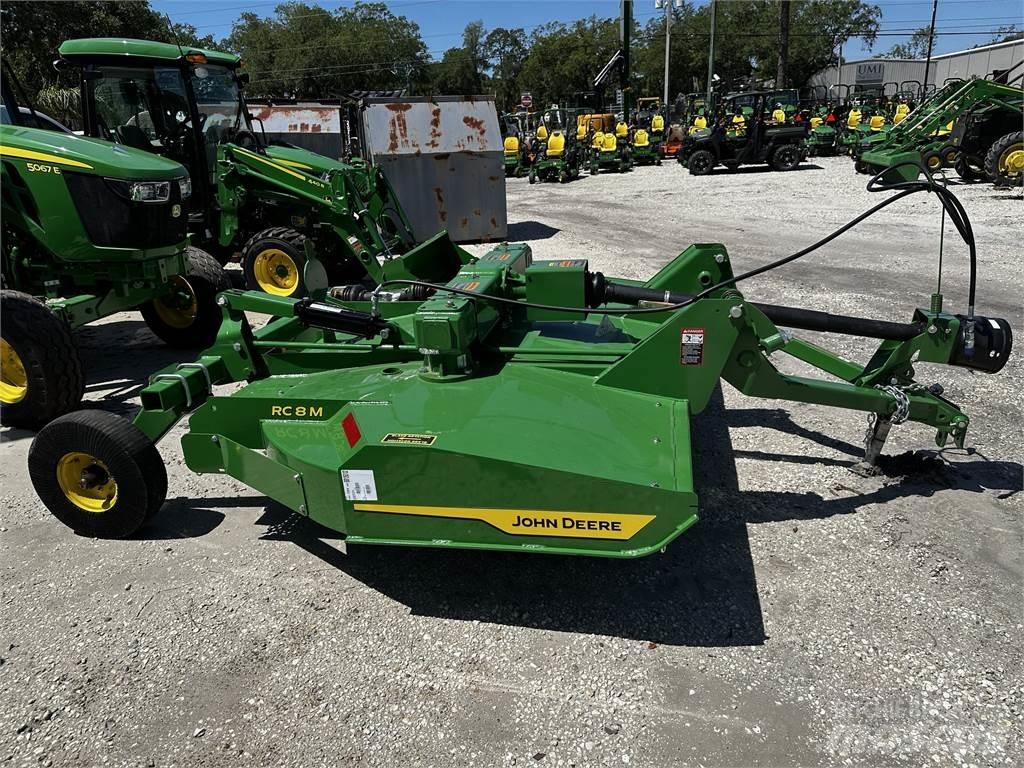 John Deere RC8M Desmenuzadoras, cortadoras y desenrolladoras de pacas
