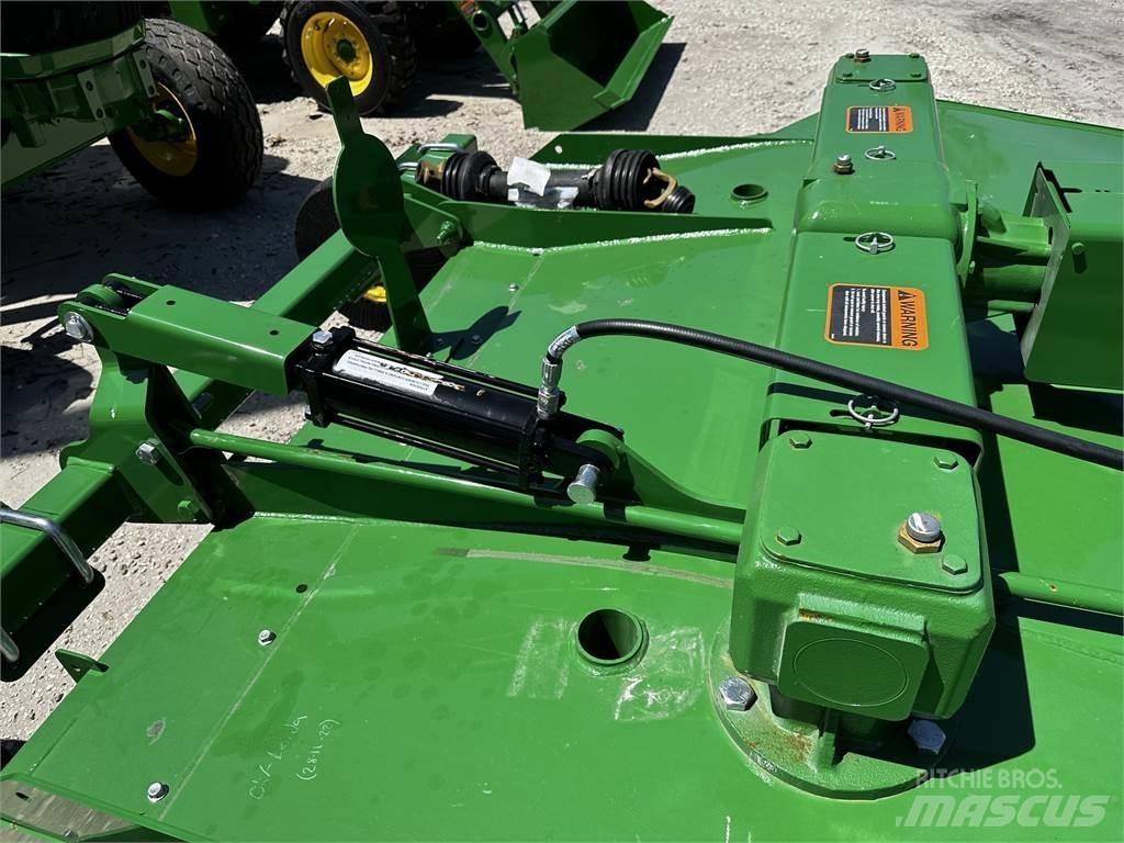 John Deere RC8M Desmenuzadoras, cortadoras y desenrolladoras de pacas
