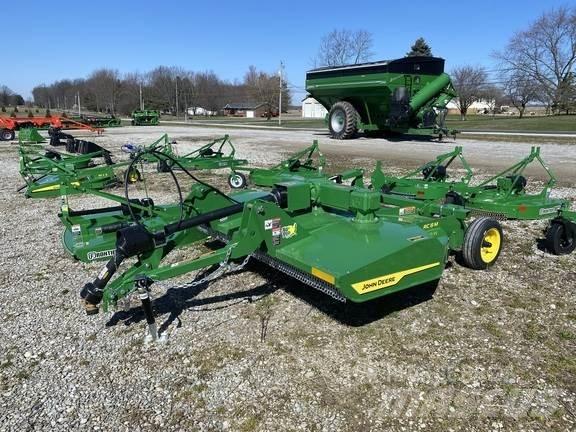 John Deere RC8M Desmenuzadoras, cortadoras y desenrolladoras de pacas