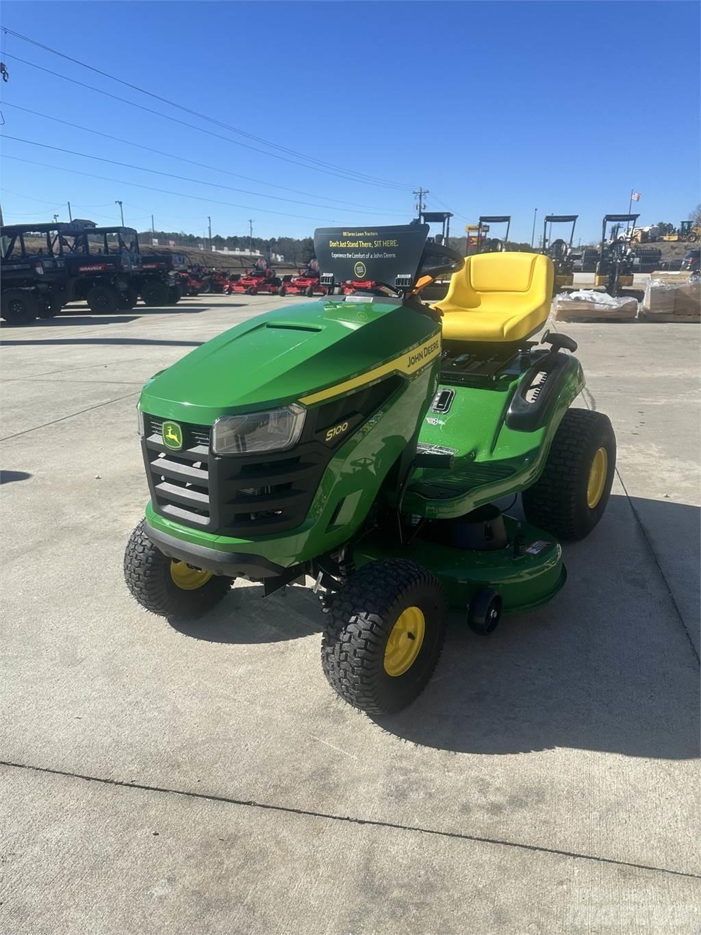 John Deere S100 Tractores corta-césped