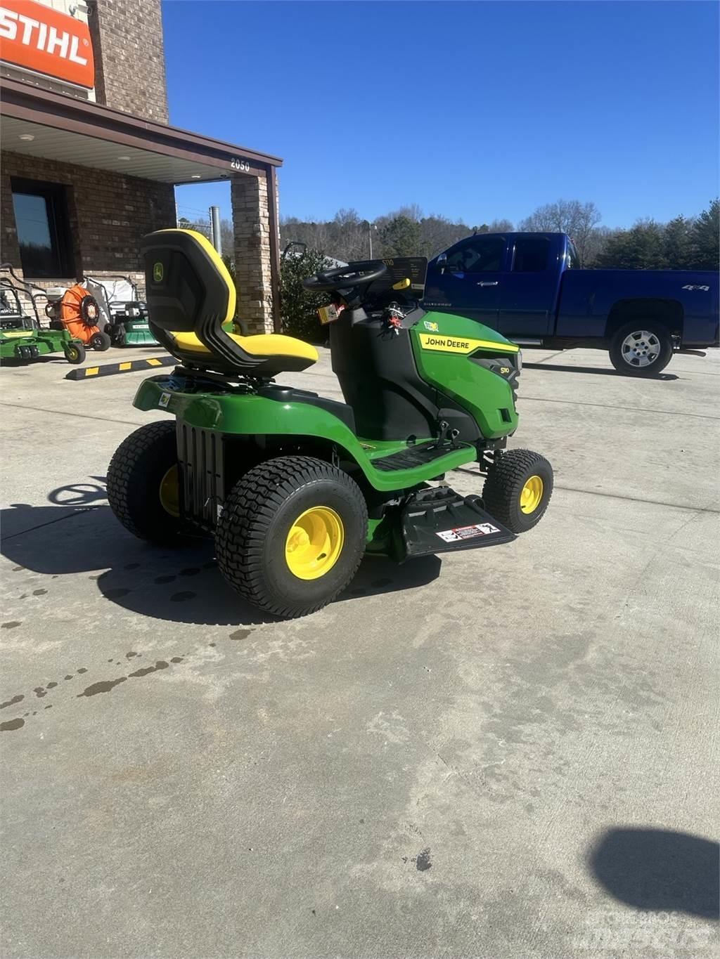John Deere S110 Tractores corta-césped