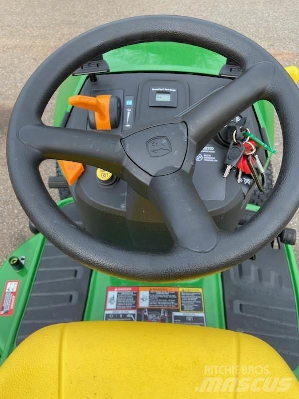 John Deere S120 Tractores corta-césped